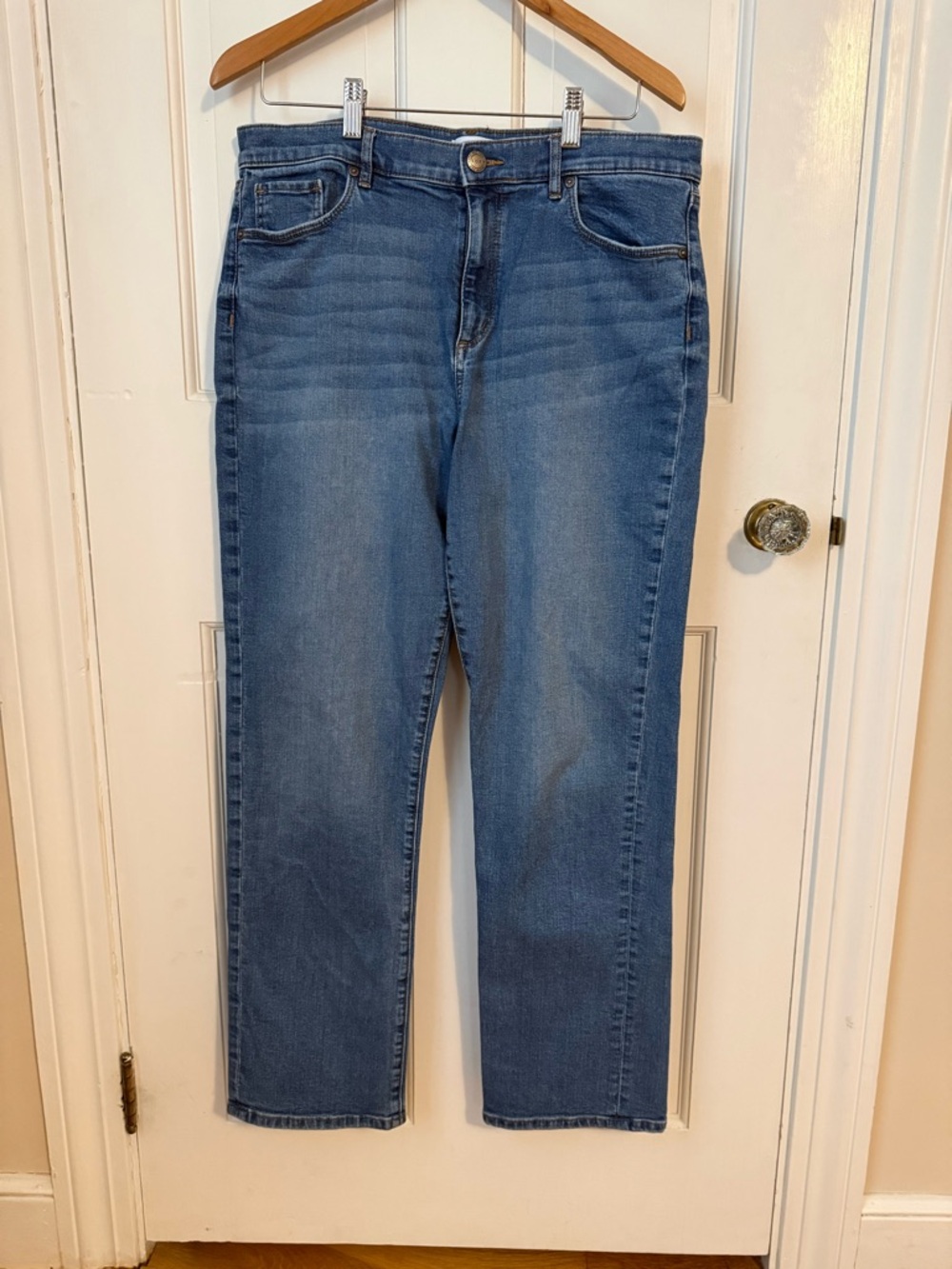 LOFT Medium Blue Straight-Leg Women’s Jeans